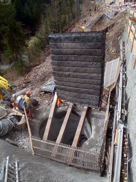 Protection contre les projections avec des nattes de pneus 